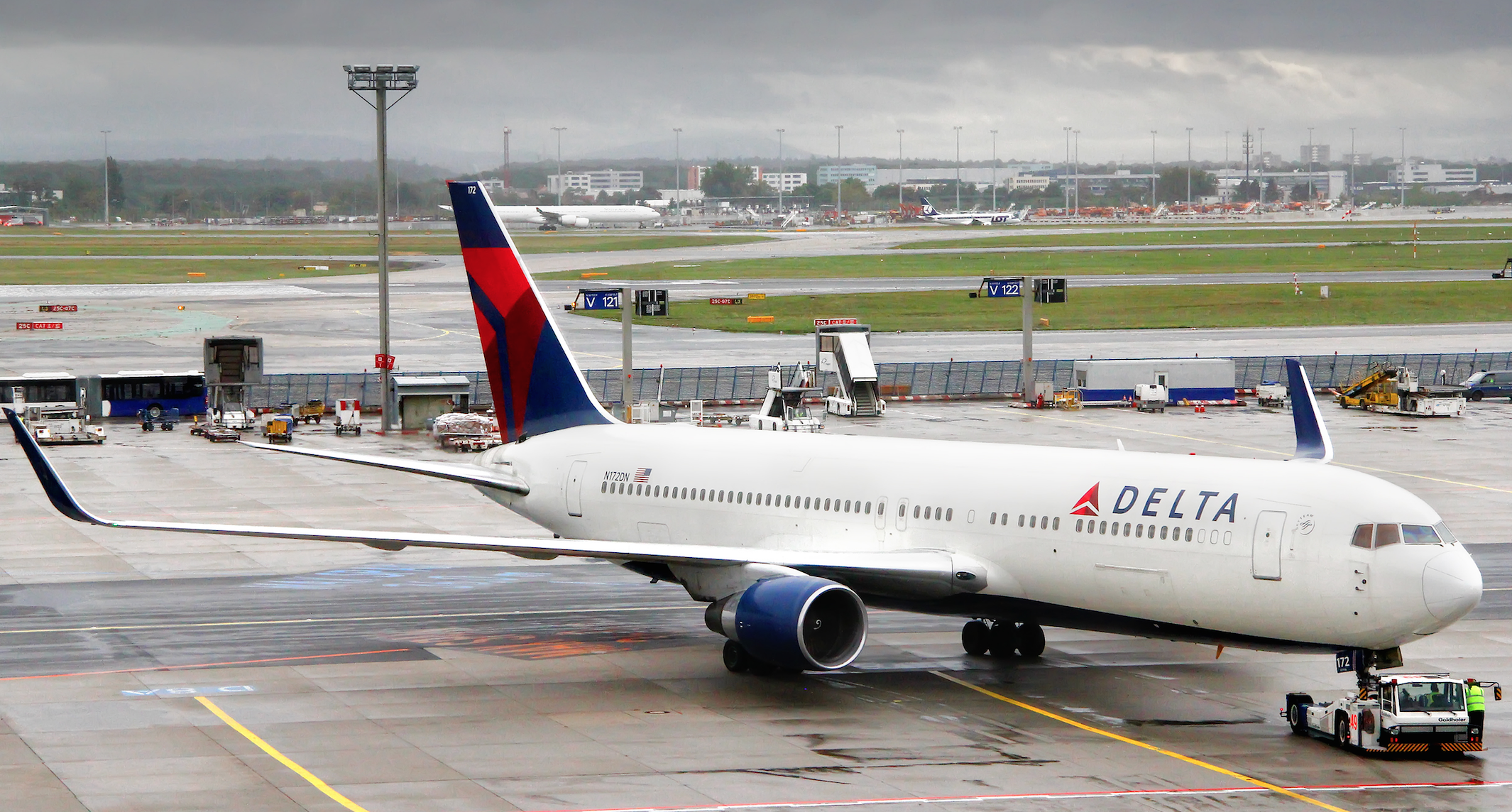 Goodbye @DeltaAssist, Delta's Twitter Support Account - Points Miles & Martinis