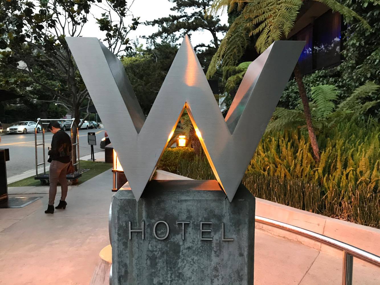 Hotel Review W Los Angeles West Beverly Hills Points Miles & Martinis