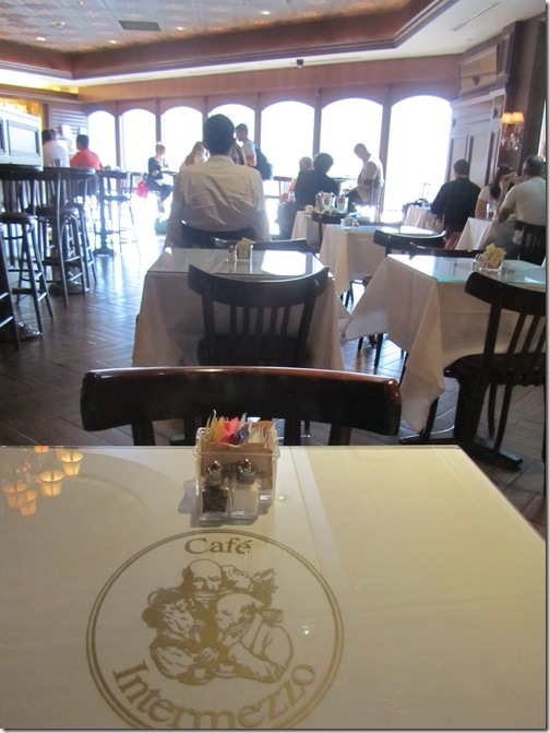 View Table Cafe Intermezzo