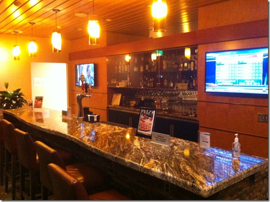 Alaska Airlines Boardroom in LAX Bar