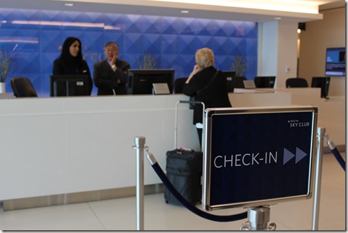 Check In T4 JFK Sky Club.jpg