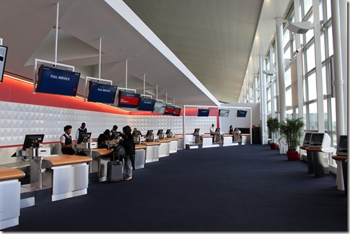 Delta JFK T4 SkyPriority Ticketing Desks.jpg