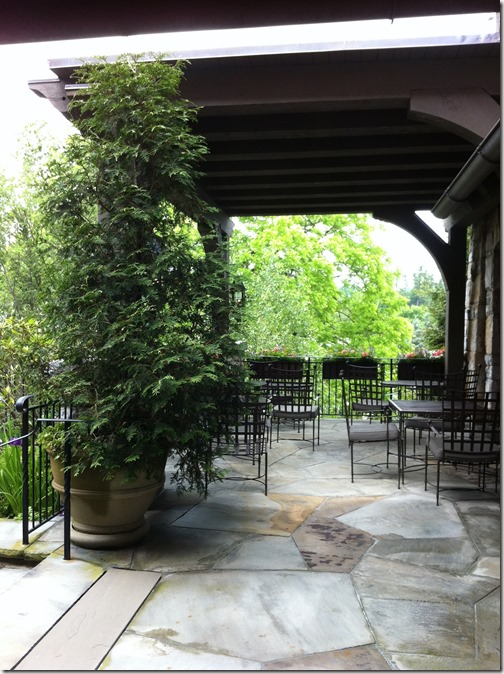 Old Edwards Inn And Spa Patio