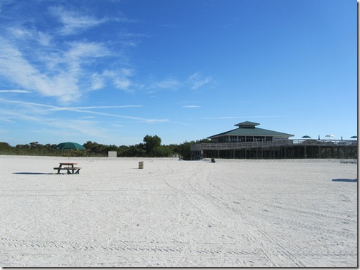 Big Hickory Island Building View