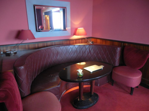 Hotel Review: Hyatt Regency Paris Étoile