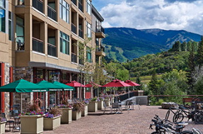 Save With SPG Hot Escapes: Beaver Creek, Mammoth, Seattle