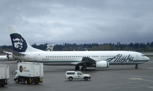 Ramp Agent In Cargo Bin Causes Flight Diversion on Alaska Airlines