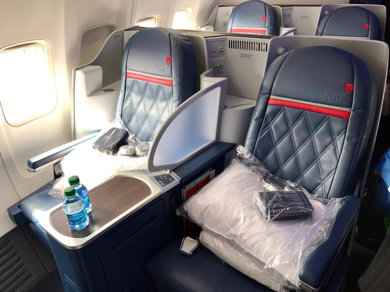 Flight Review: Delta One Business Class LAX-JFK - Points Miles & Martinis