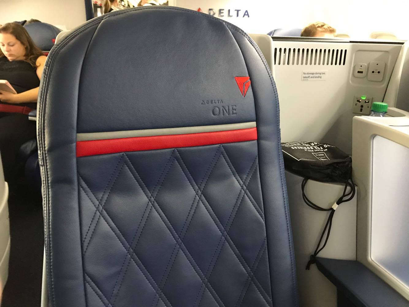 Flight Review Delta First Class New York JFK Seattle