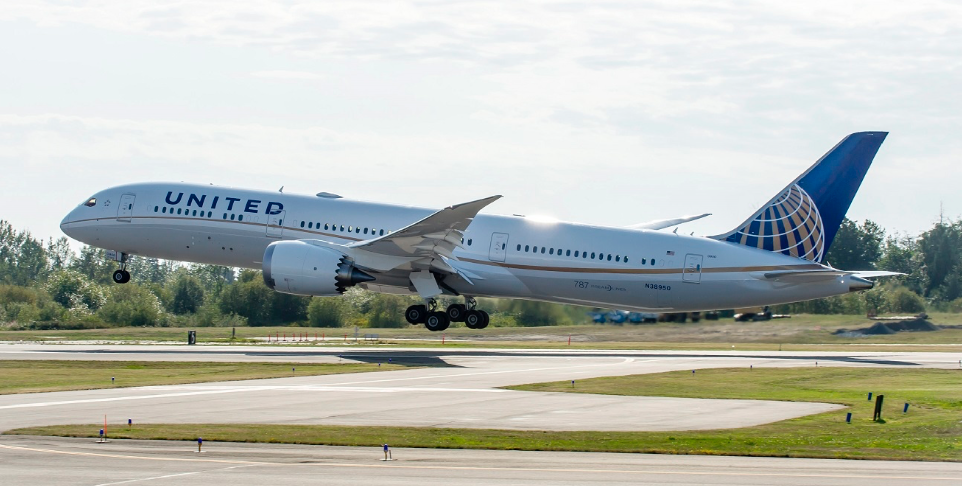 New flight. Авиакомпания Юнайтед Эйрлайнс. United Airlines a340. P4-BDL Boeing 787. Boeing 787 United States of America.